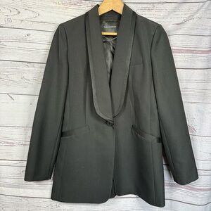Tara Jarmon Black Women's Blazer Size 38 one button